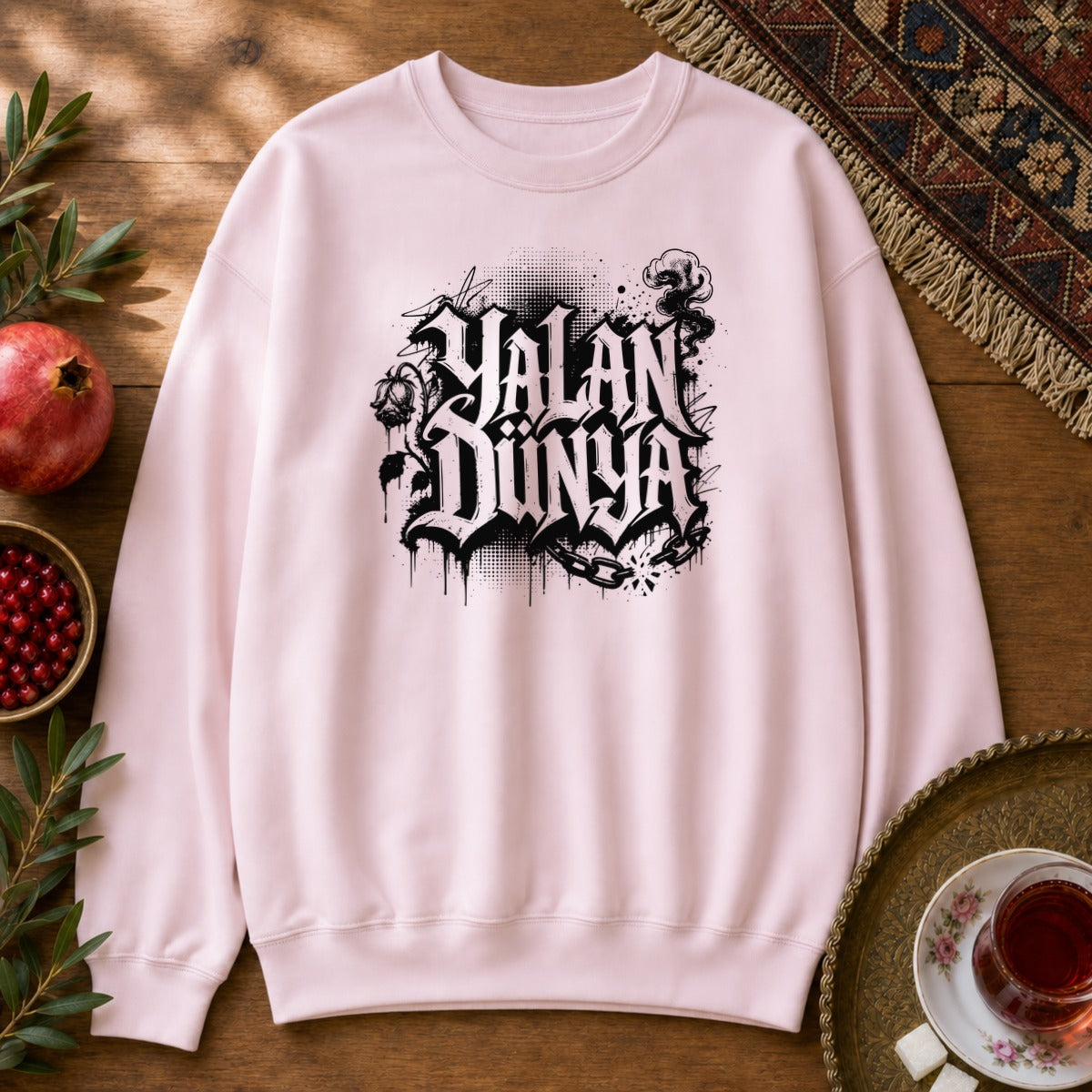 Yalan Dunya Sweatshirt - Light Pink