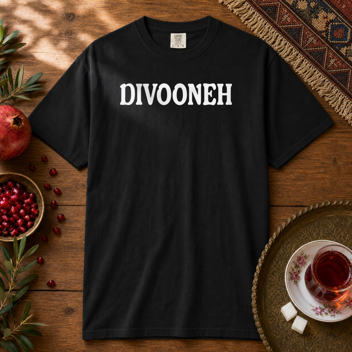 Divooneh Premium Tee - Black