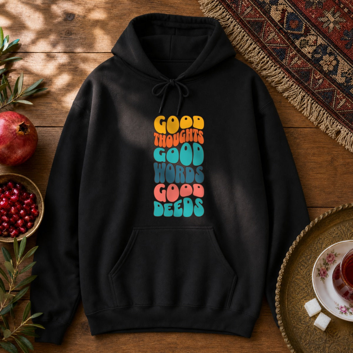 Good thoughts, good words, good deeds - hippie Hoodie - Black
