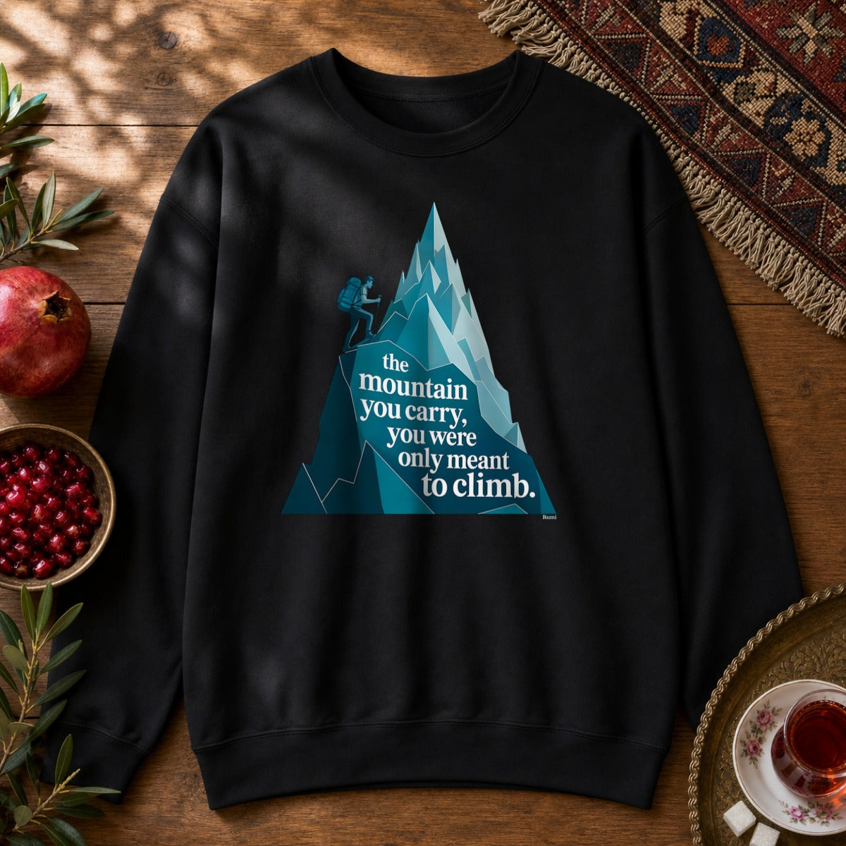 Rumi Mountain Sweatshirt - Black
