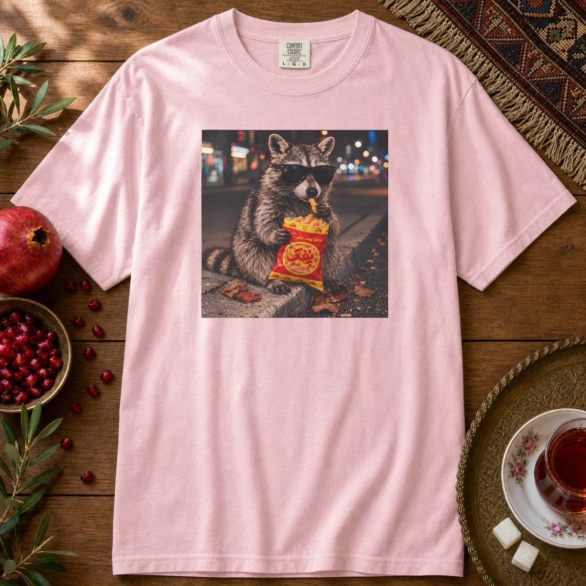 Pofak Raccoon Premium Tee - Blossom