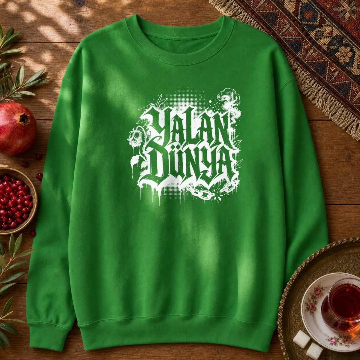 Yalan Dunya Sweatshirt - Irish Green