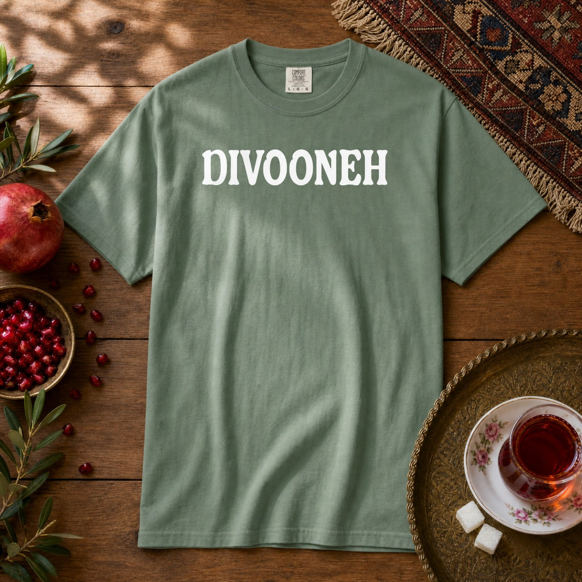 Divooneh Premium Tee - Light Green