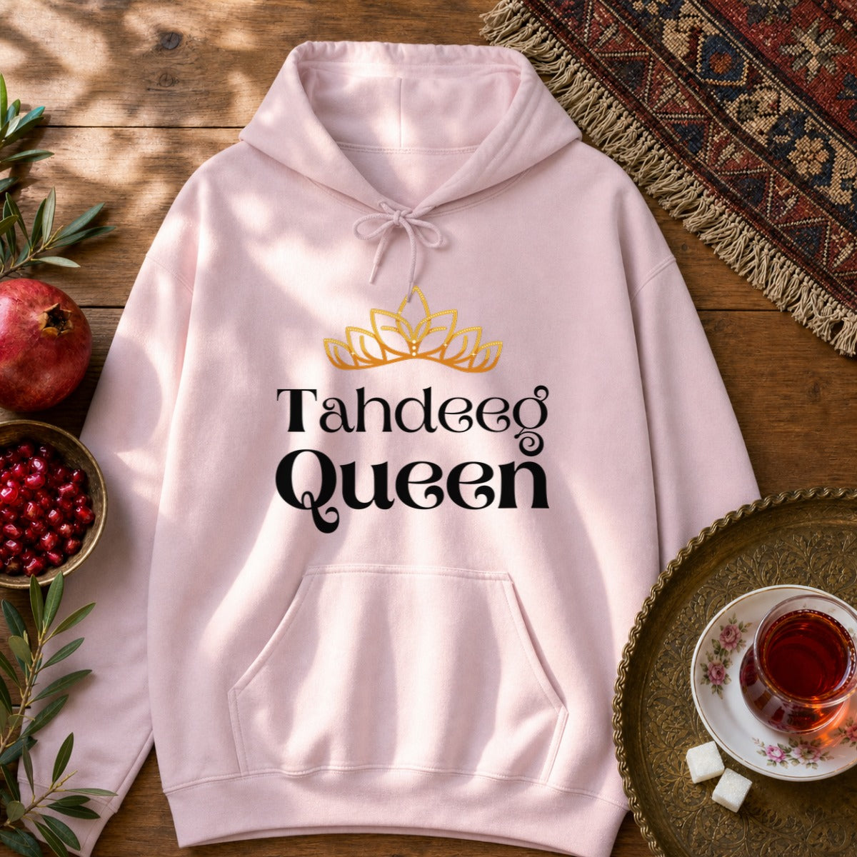Tahdeeg Queen Hoodie - Light Pink