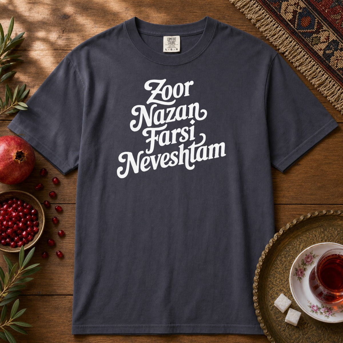 Zoor Nazan Farsi Neveshtam Premium Tee - Navy
